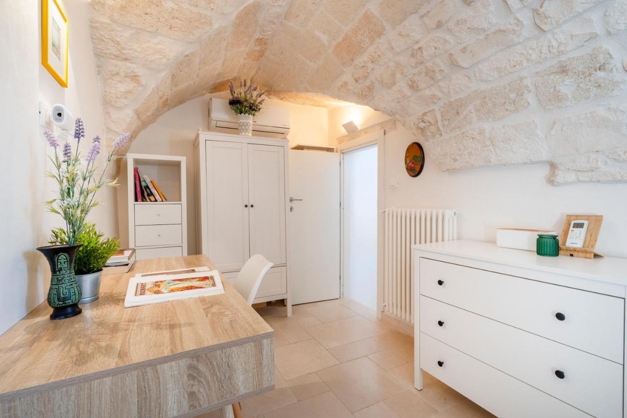 Casa Sunset. Amazing Ostuni Views. 2 Terraces. Villa Bagian luar foto